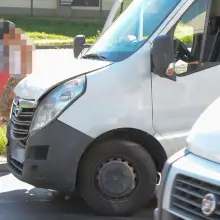 Zobacz zdjęcie: Zderzenie dwóch pojazdów koło wiaduktu w Bolesławcu