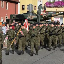 Zobacz zdjęcie: Przysięga 75 żołnierzy na rynku w Nowogrodźcu