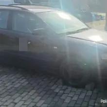 Zobacz zdjęcie: Auto