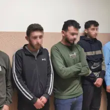 Переглянути фотографію: 43 нелегальних мігрантів затримали у прикордонному районі