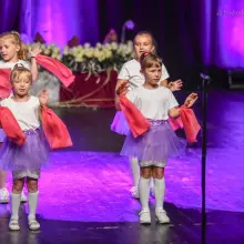 Zobacz zdjęcie: Uroczystość w kinie Forum