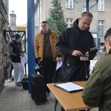 Zobacz zdjęcie: Elewi w 23 Śląskim Pułku Artylerii w Bolesławcu