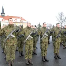 Переглянути фотографію: Солдати 7-го набору DZSW склали присягу