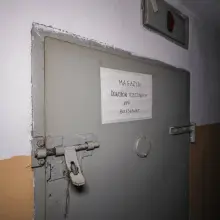 Zobacz zdjęcie: Cele jak z horroru w byłej Komendzie Powiatowej Policji w Bolesławcu