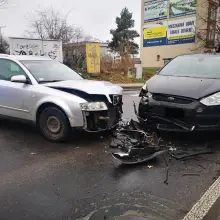 Zobacz zdjęcie: Zderzenie dwóch aut na Garncarskiej w Bolesławcu