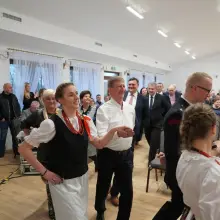 Zobacz zdjęcie: Uroczyste otwarcie Świetlicy Wiejskiej „Parkowy Dwór” w Gościszowie