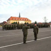 Zobacz zdjęcie: Uroczystość w 23 Śląskim Pułku Artylerii w Bolesławcu