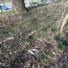 Zobacz zdjęcie: Śmieci nieopodal Śluzowej
