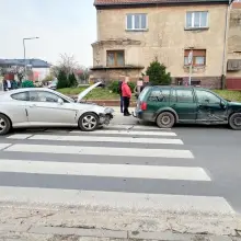 Zobacz zdjęcie: Zderzenie dwóch aut koło stadionu miejskiego