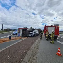 Zobacz zdjęcie: Zderzenie dwóch pojazdów w Wykrotach