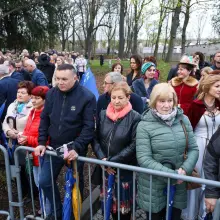 Переглянути фотографію: Відвідувачі на церемонії відкриття Музею кераміки