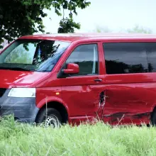 Zobacz zdjęcie: Zderzenie dwóch samochodów na Mostowej