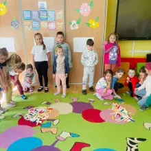 Zobacz zdjęcie: Przedszkolaki z bolesławieckiej „Czwórki” w programie grantowym „Rosnę z matematyką…”