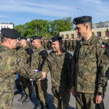 Zobacz zdjęcie: Uroczystość w 10 Brygadzie Kawalerii Pancernej w Świętoszowie
