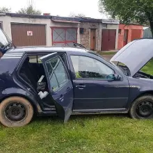 Zobacz zdjęcie: Auto