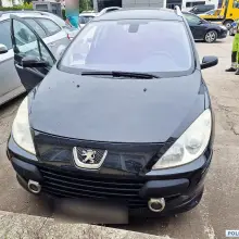Zobacz zdjęcie: Auto