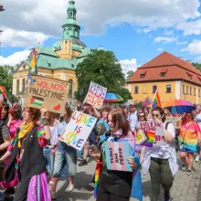 Zobacz zdjęcie: Marsz Równości w Jeleniej Górze (2024 rok)