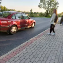 Zobacz zdjęcie: Dziki przystanek i pasy