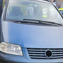 Zobacz zdjęcie: Auto poszukiwanego i radiowóz