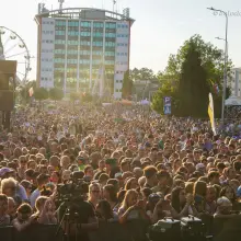 Zobacz zdjęcie: Smolasty i Gromee wystąpili w piątkowy wieczór na głównej scenie święta ceramiki