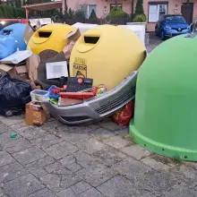 Zobacz zdjęcie: Armagedon przy śmietniku na Artyleryjskiej