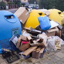Zobacz zdjęcie: Armagedon przy śmietniku na Artyleryjskiej