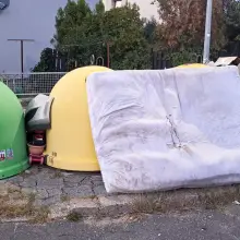 Zobacz zdjęcie: Armagedon przy śmietniku na Artyleryjskiej