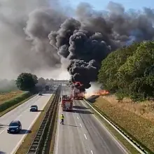 Zobacz zdjęcie: Pożar ciężarówki na A4