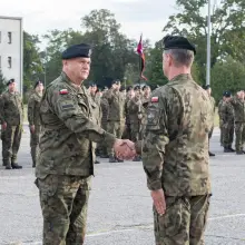 Zobacz zdjęcie: Obchody Święta Wojsk Lądowych w Świętoszowie