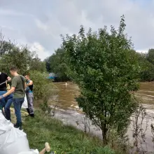 Zobacz zdjęcie: Teren przy moście na ulicy Mostowej
