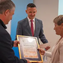 Zobacz zdjęcie: Uroczystość na sesji Rady Powiatu Bolesławieckiego