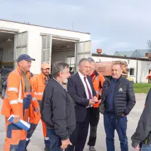 Zobacz zdjęcie: Maszyna