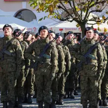 Переглянути фотографію: Військова присяга на ринку Bolesławiec
