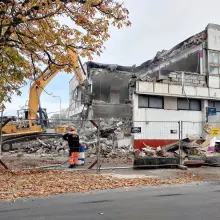 Zobacz zdjęcie: Wyburzanie budynku "Bolko"