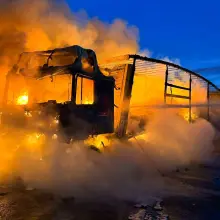 Zobacz zdjęcie: Nocny pożar ciężarówki przy A4