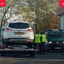 Zobacz zdjęcie: Podejrzany, narkotyki i pojazd