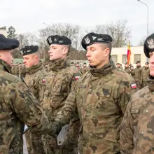 Zobacz zdjęcie: Uroczystość w 10 Brygadzie Kawalerii Pancernej w Świętoszowie