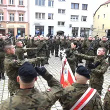 View photo: Volunteer soldiers from the 23rd Silesian Artillery Regiment took the oath