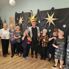 Zobacz zdjęcie: Życzenia od seniorów z Dziennego Dom Senior+
