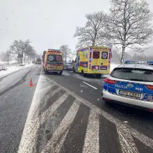 Zobacz zdjęcie: Wypadek na drodze krajowej