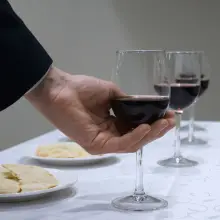 Zobacz zdjęcie: Wino i chleb na pamiątce śmierci Jezusa