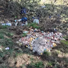 Zobacz zdjęcie: Zaśmiecona okolica Obwodnicy Bolesławca