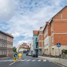 Zobacz zdjęcie: Bolesławiec, budynek mieszkalno-usługowy, ul. Piaskowa