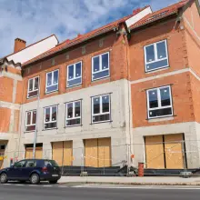 Zobacz zdjęcie: Bolesławiec, budynek mieszkalno-usługowy, ul. Piaskowa