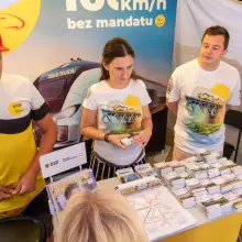 Zobacz zdjęcie: Stoisko Kolei Dolnośląskich na Bolesławieckim Święcie Ceramiki