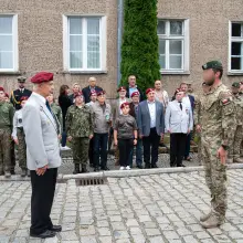 Zobacz zdjęcie: Uroczystość w 23 Śląskim Pułku Artylerii w Bolesławcu