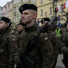 Zobacz zdjęcie: Przysięga wojskowa na bolesławieckim rynku