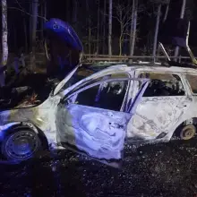 Zobacz zdjęcie: Pożar auta na parkingu