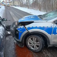 Zobacz zdjęcie: Kolizja z radiowozem