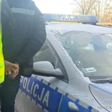 Zobacz zdjęcie: Auto po potrąceniu